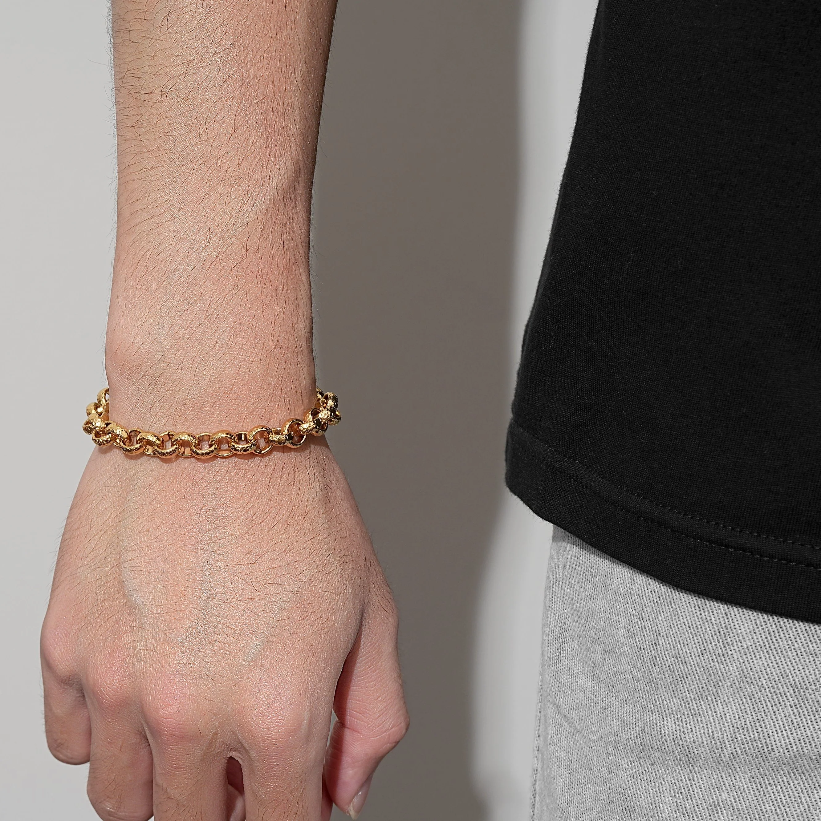 Gold Diamond-Cut Belcher Bracelet 8mm - Image 5